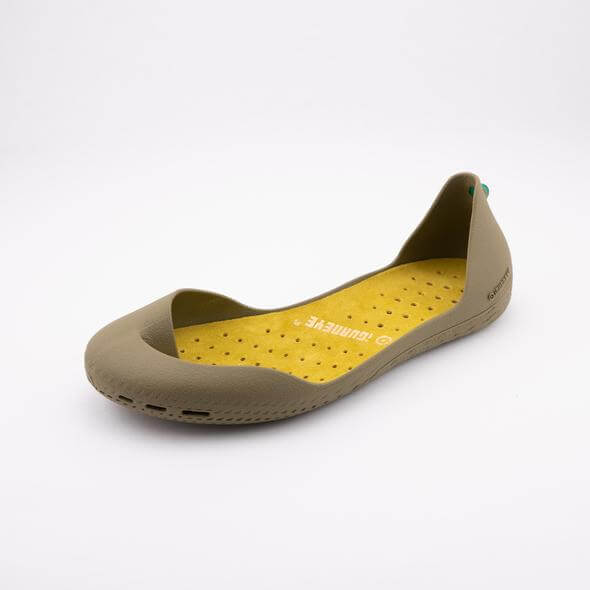 barefoot-shoes-freshoe